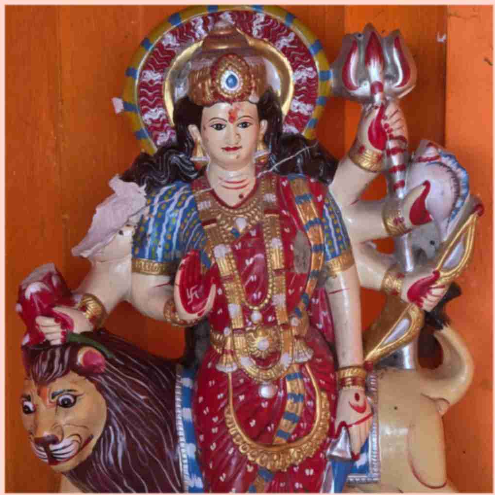 *मंदिर में मूर्ति को खंडित करने पर रोष,पुलिस जांच में जुटी*